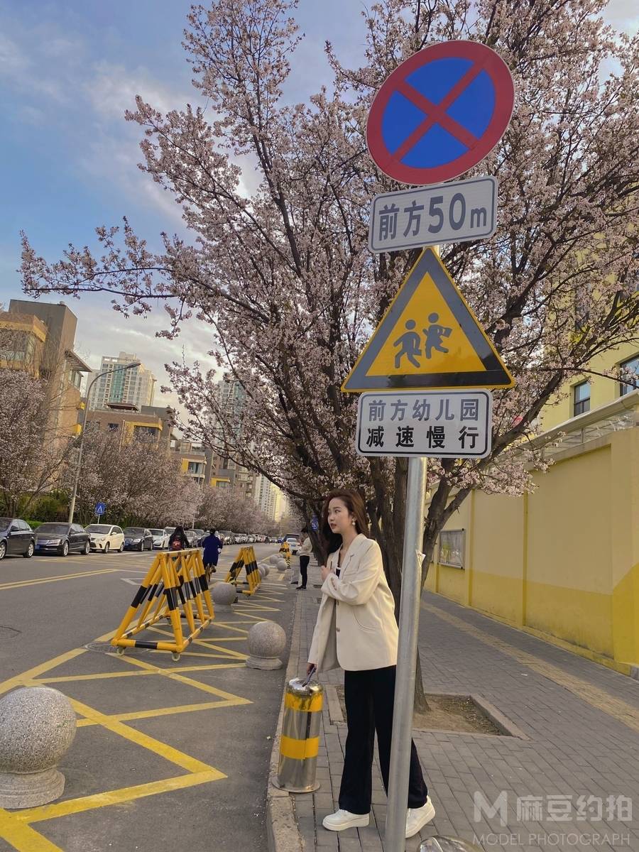 清新模特