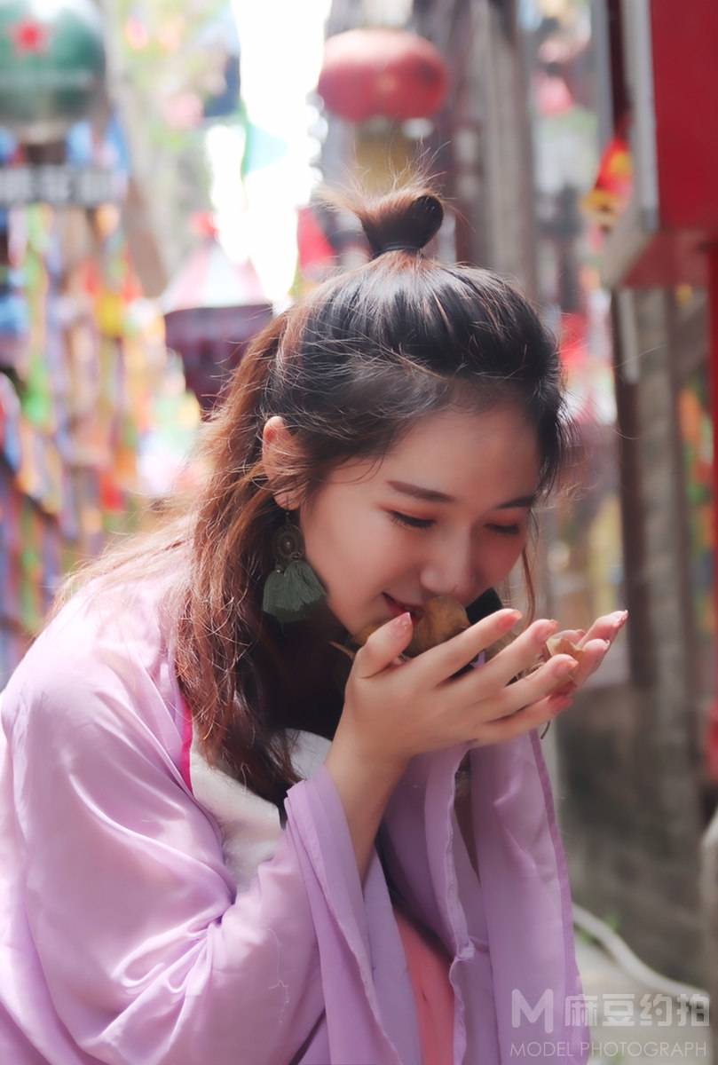 汉服模特