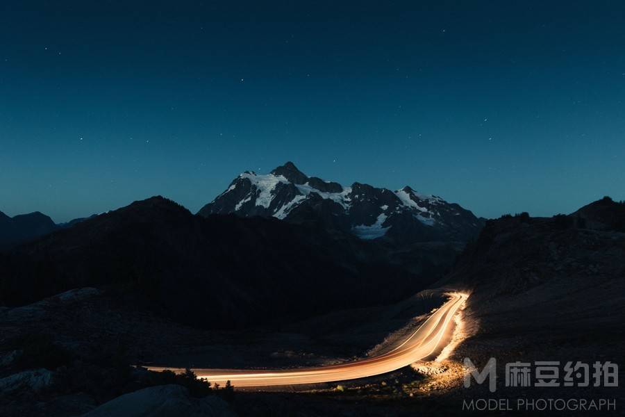 夜景模特