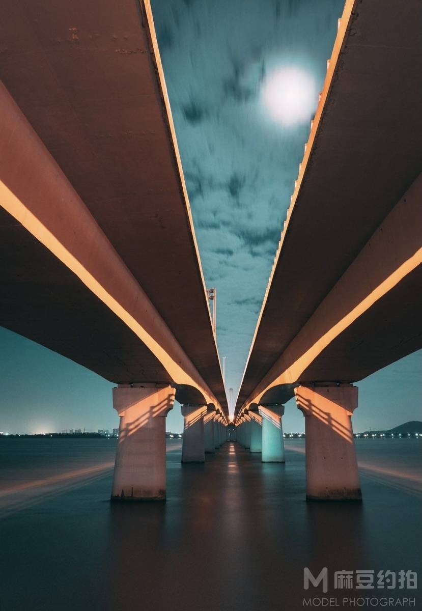 夜景模特