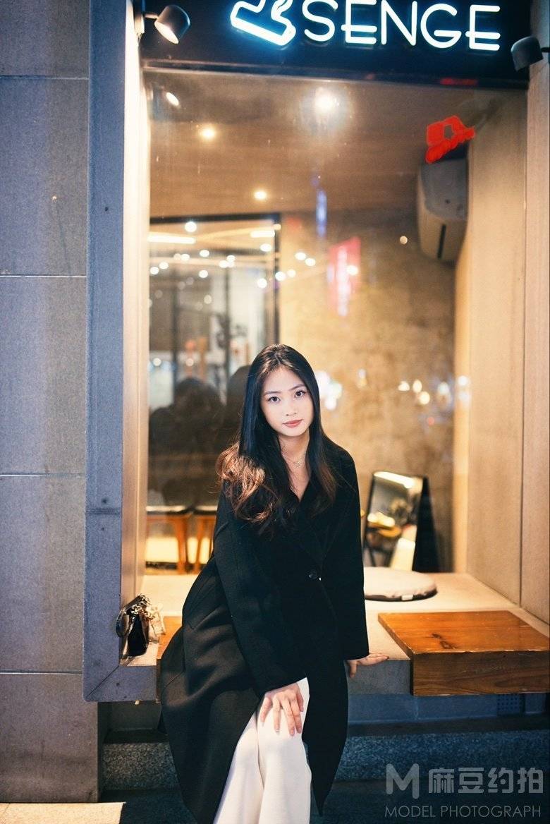 夜景模特