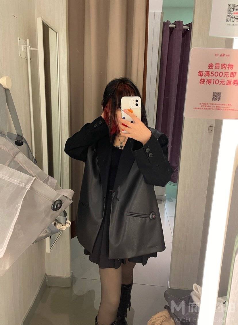 暗黑模特
