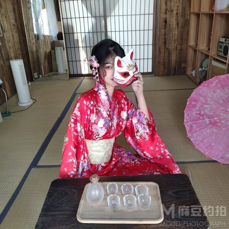 和服模特