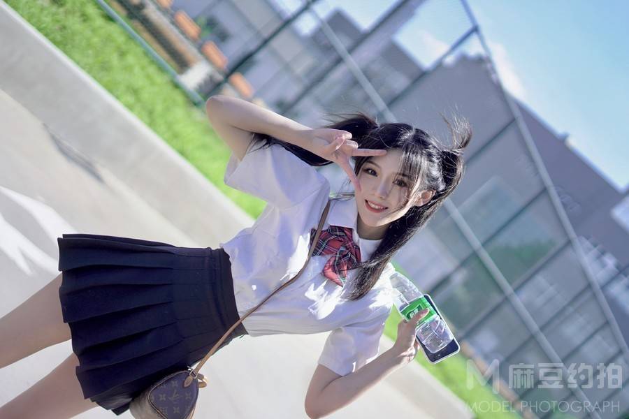 校园模特