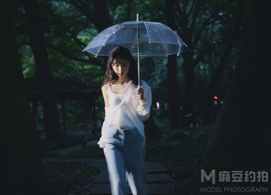 夜景模特
