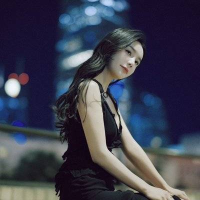 黑白模特