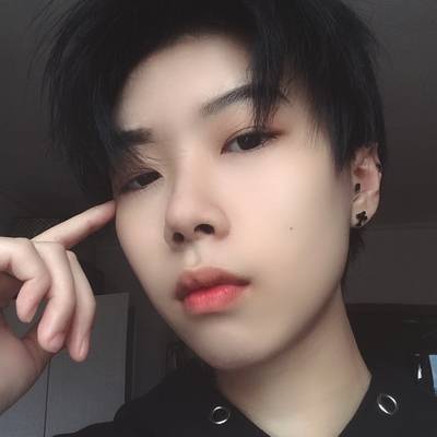 黑白模特