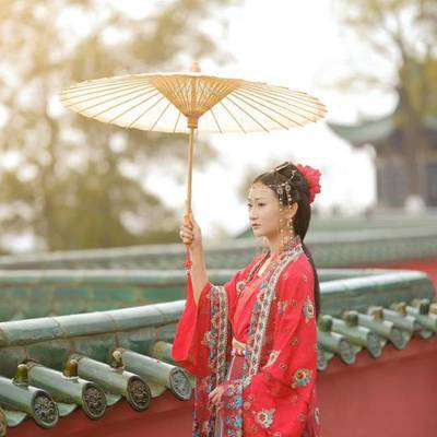 汉服模特
