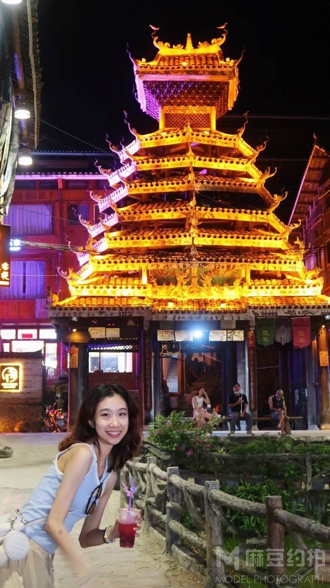 清新模特