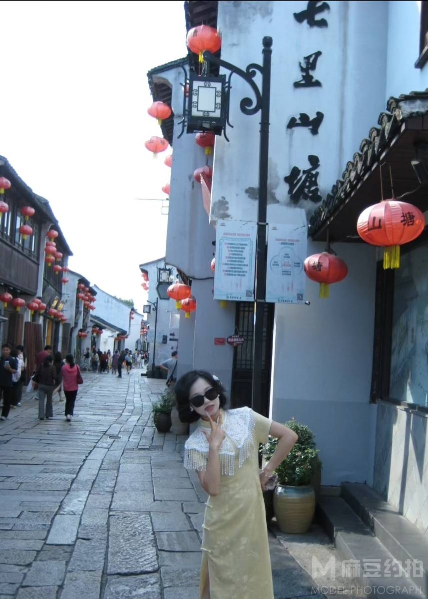民国模特