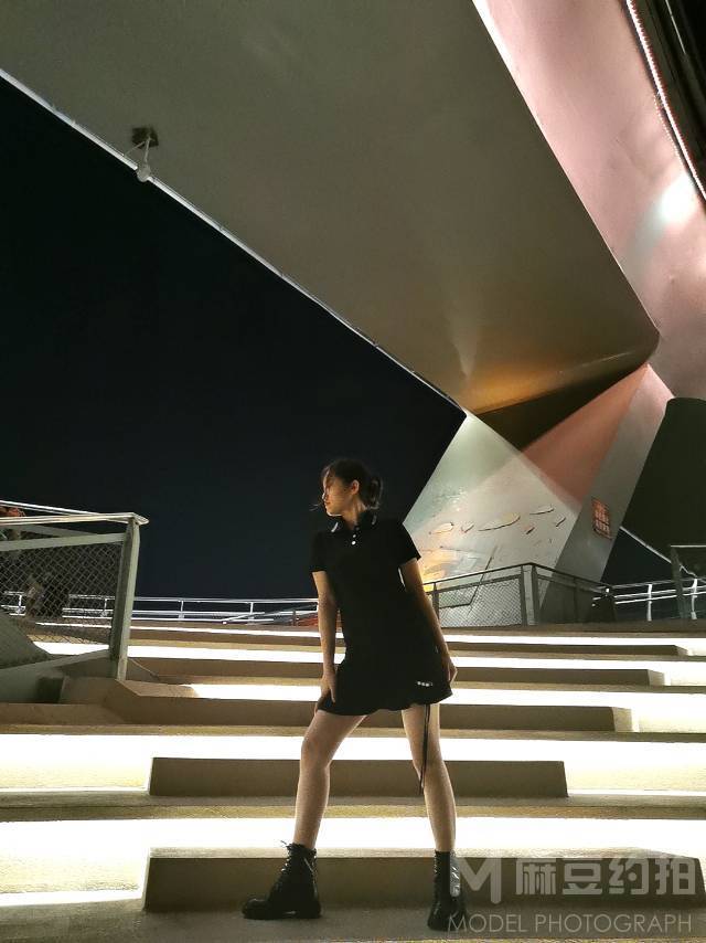 民国模特