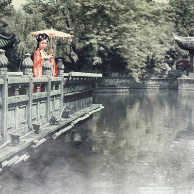 情绪模特