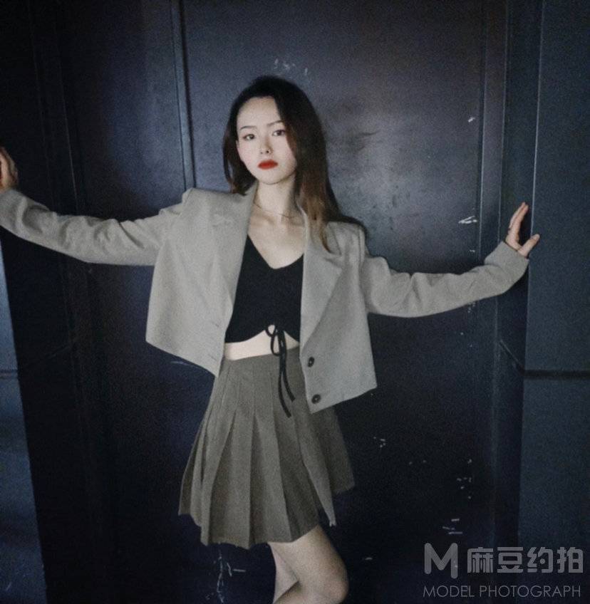 清新模特