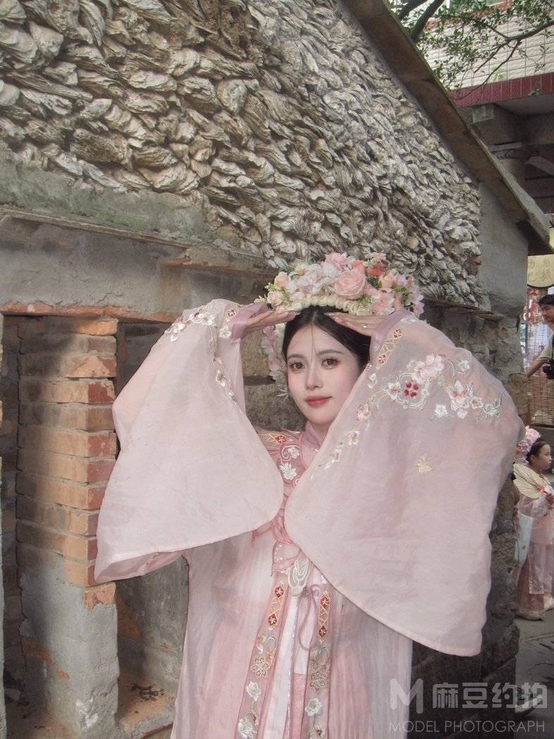 胶片模特