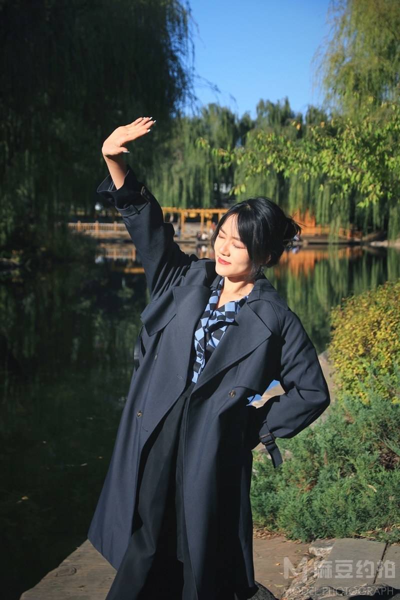 清新模特