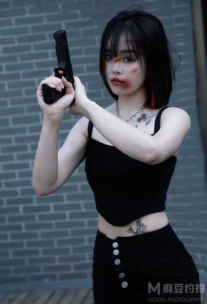 暗黑模特