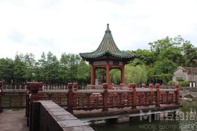 纪实模特