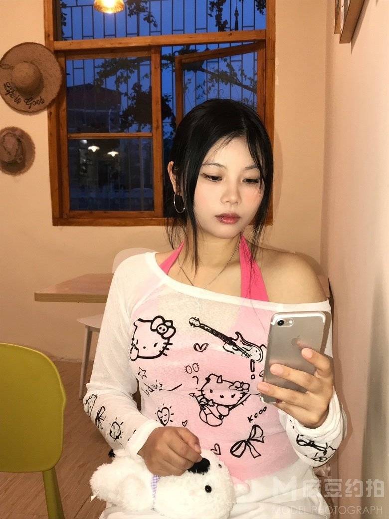 胶片模特