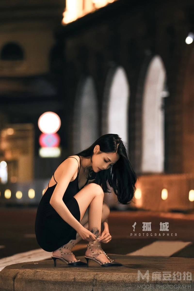 夜景模特