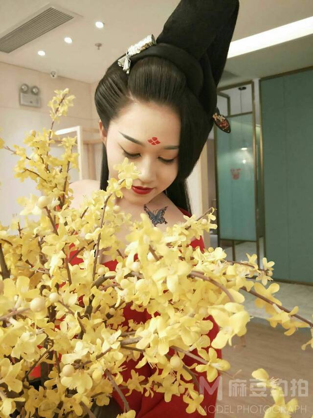纪实模特