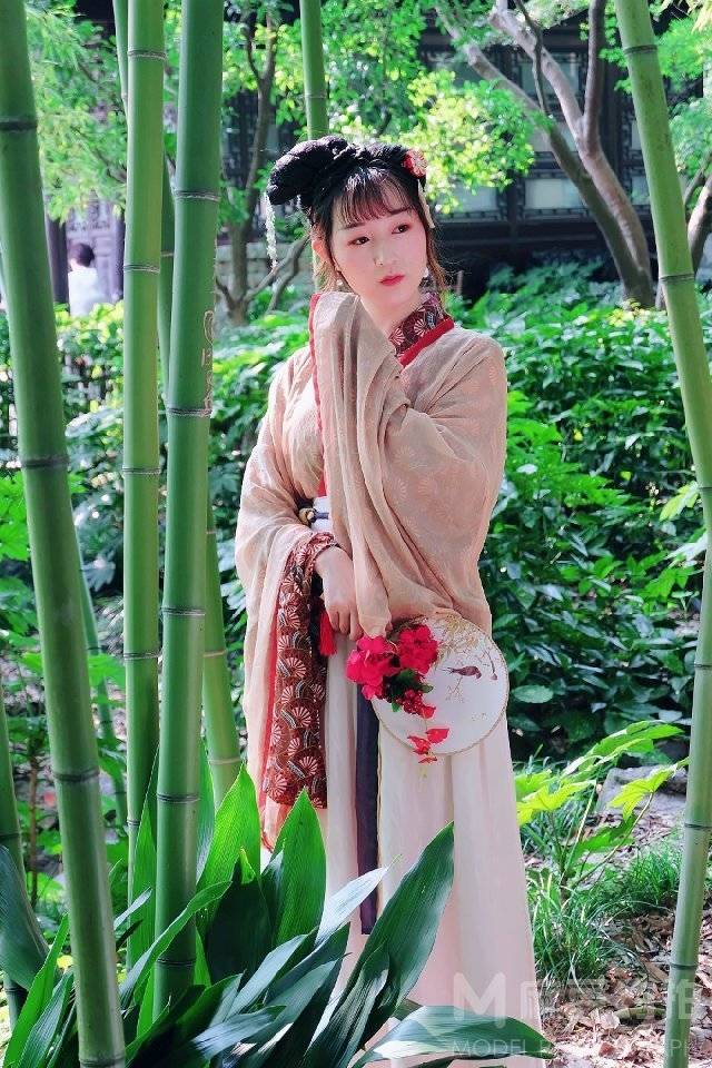 民国模特