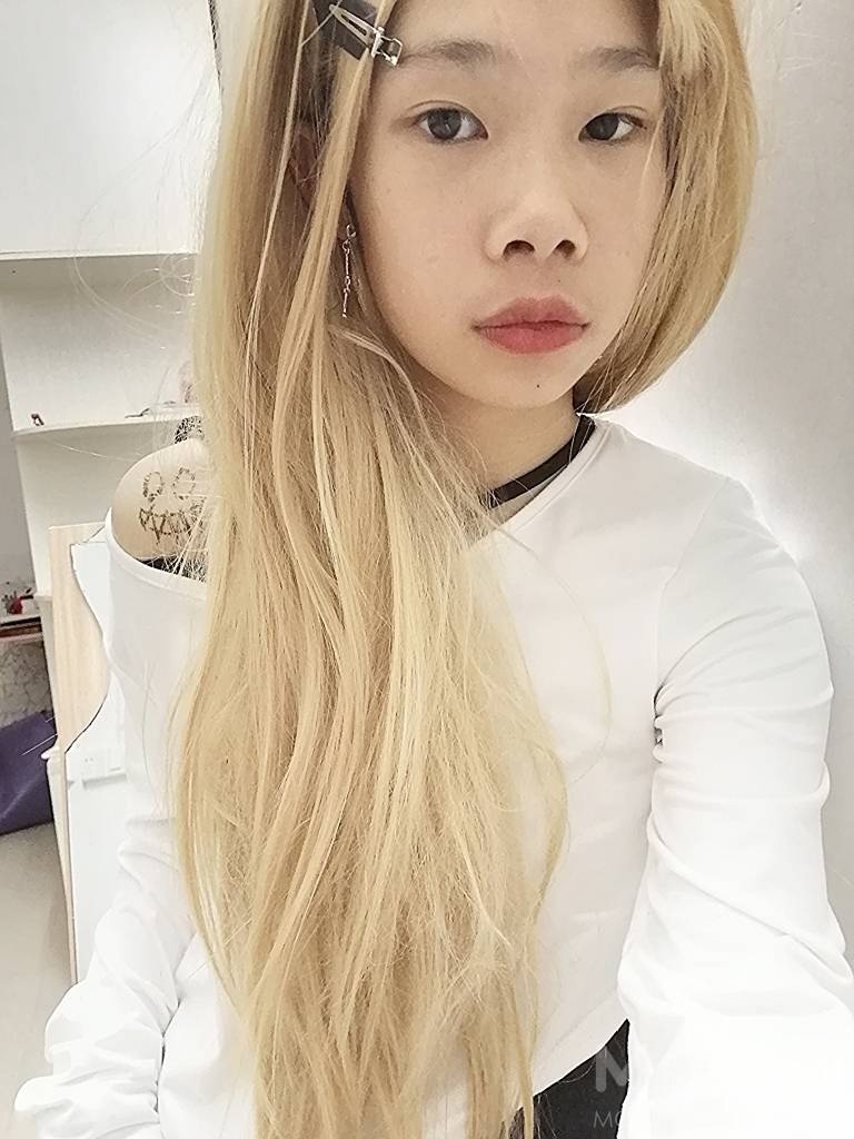 商务模特