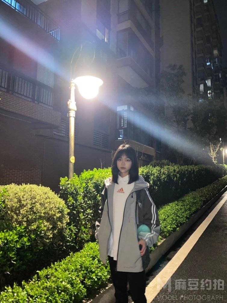 纪实模特