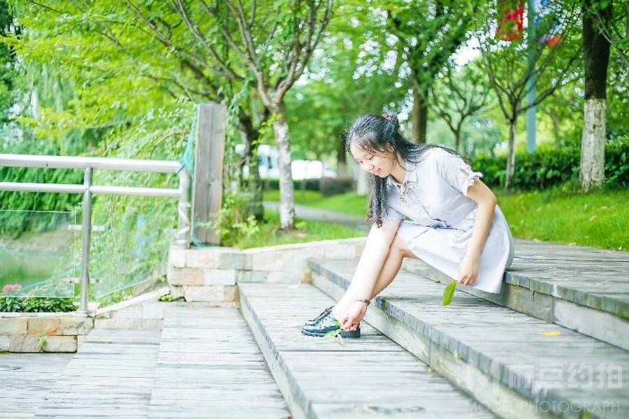 校园模特
