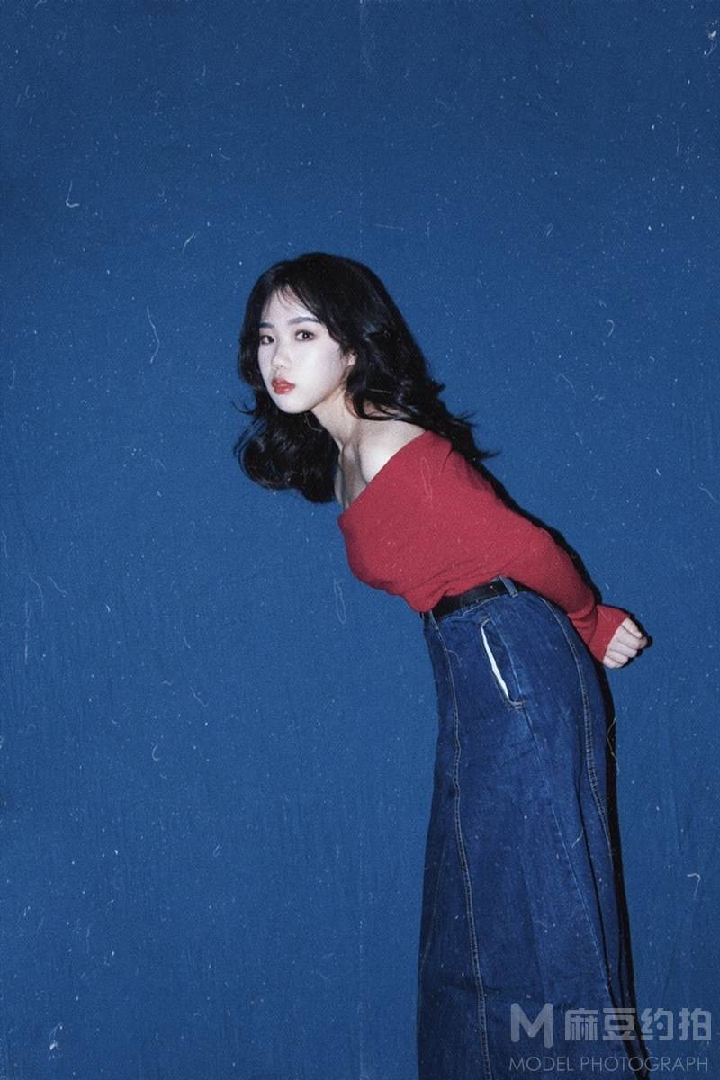 黑白模特