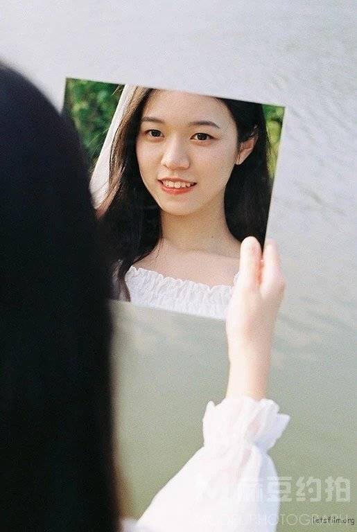 胶片模特