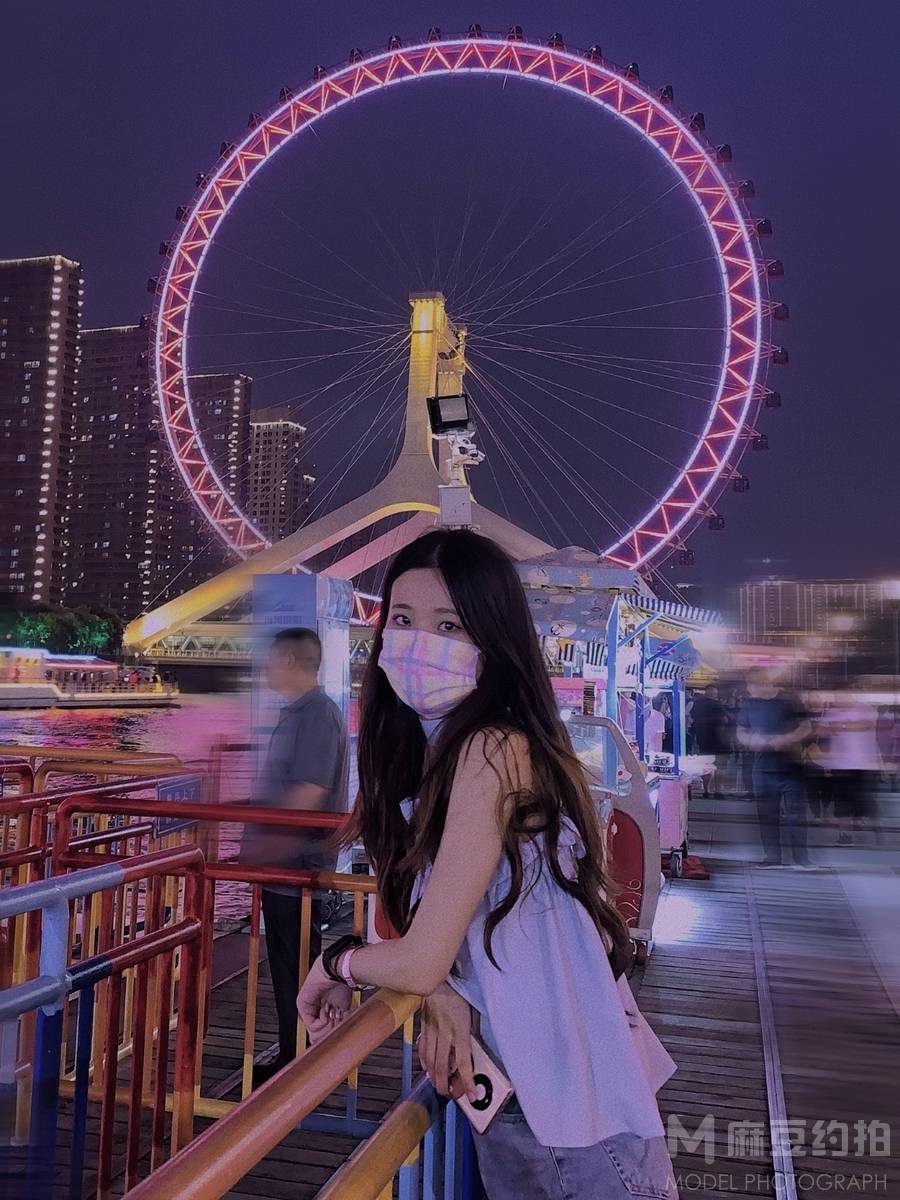 校园模特