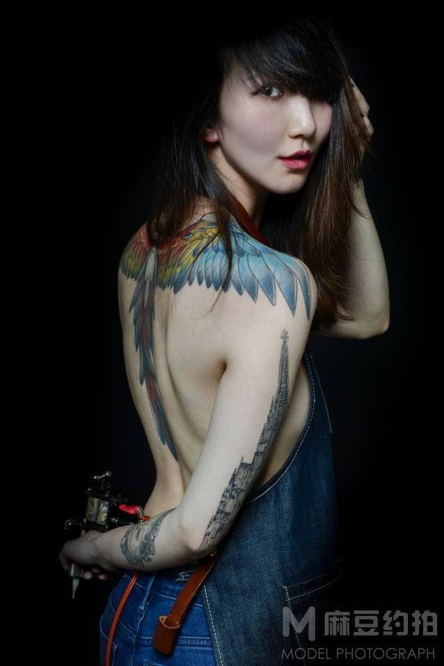 暗黑模特