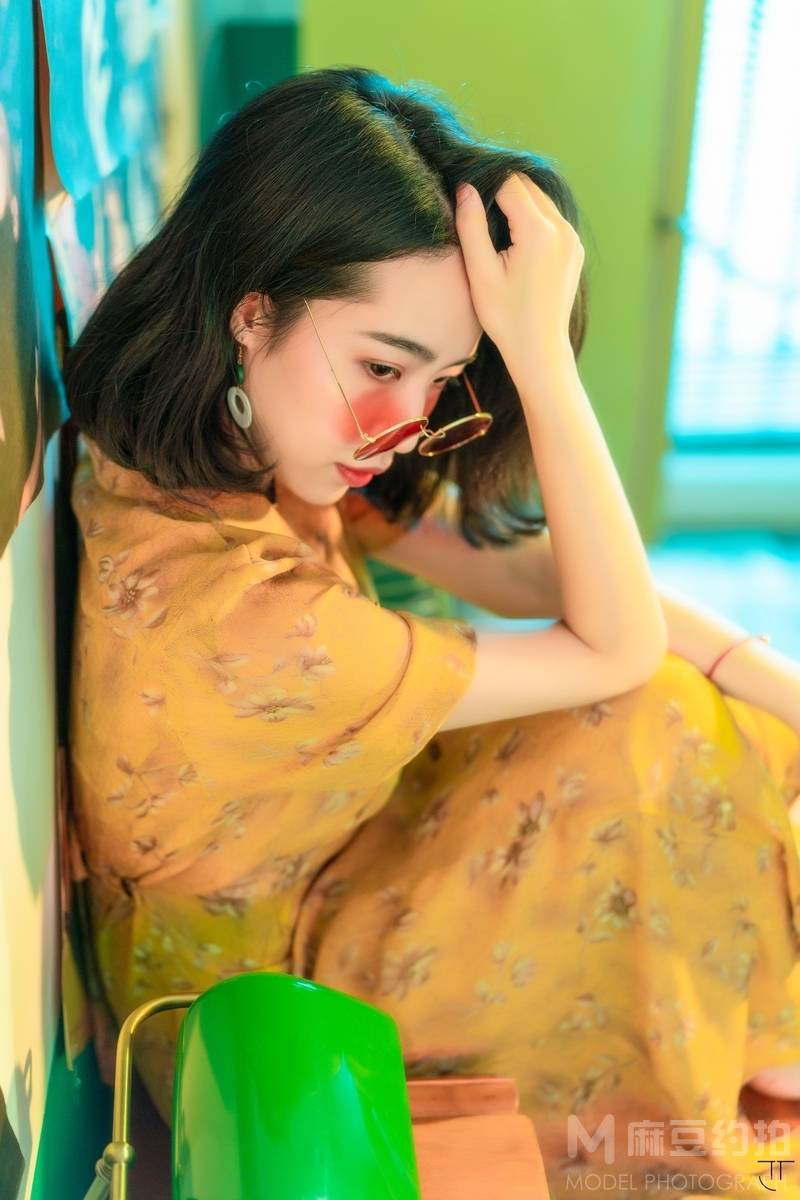 清新模特