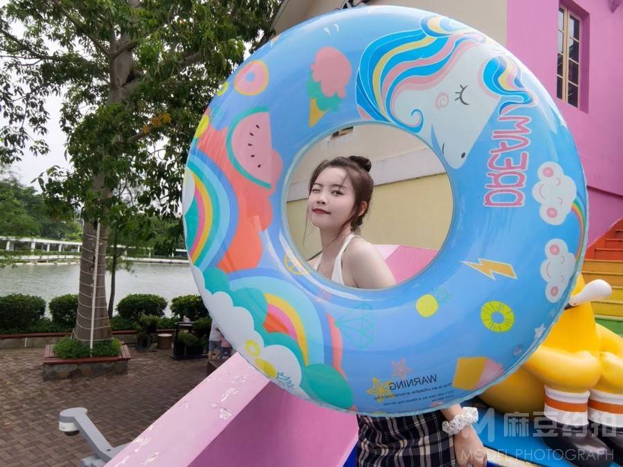 清新模特