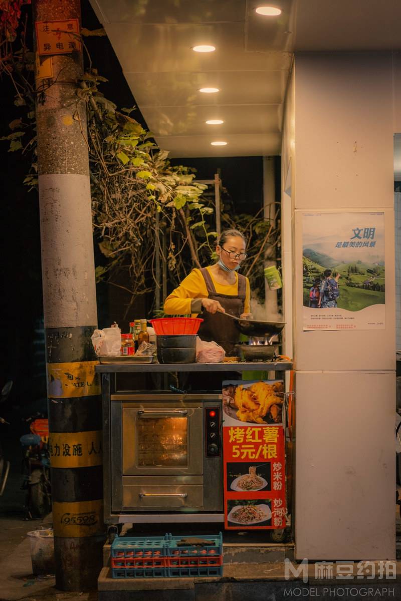 夜景模特