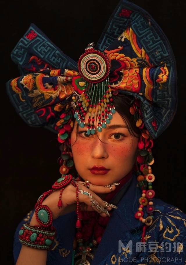 妆容模特