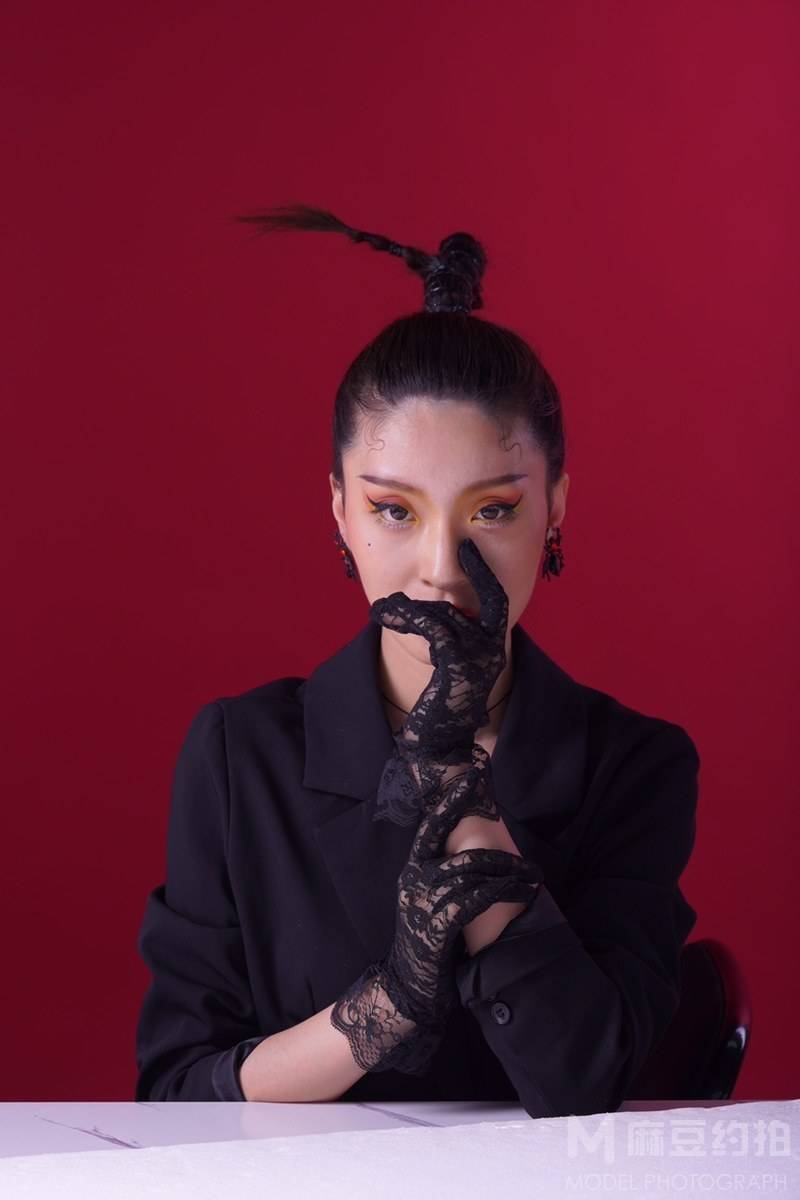 妆容模特