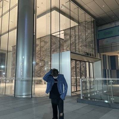黑白模特
