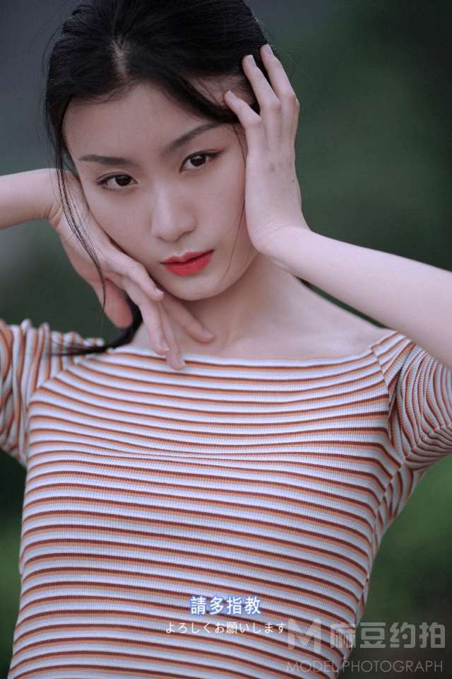 妆容模特