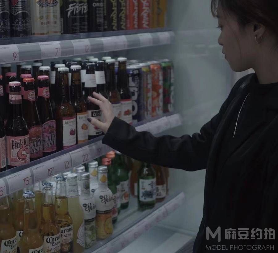 清新模特