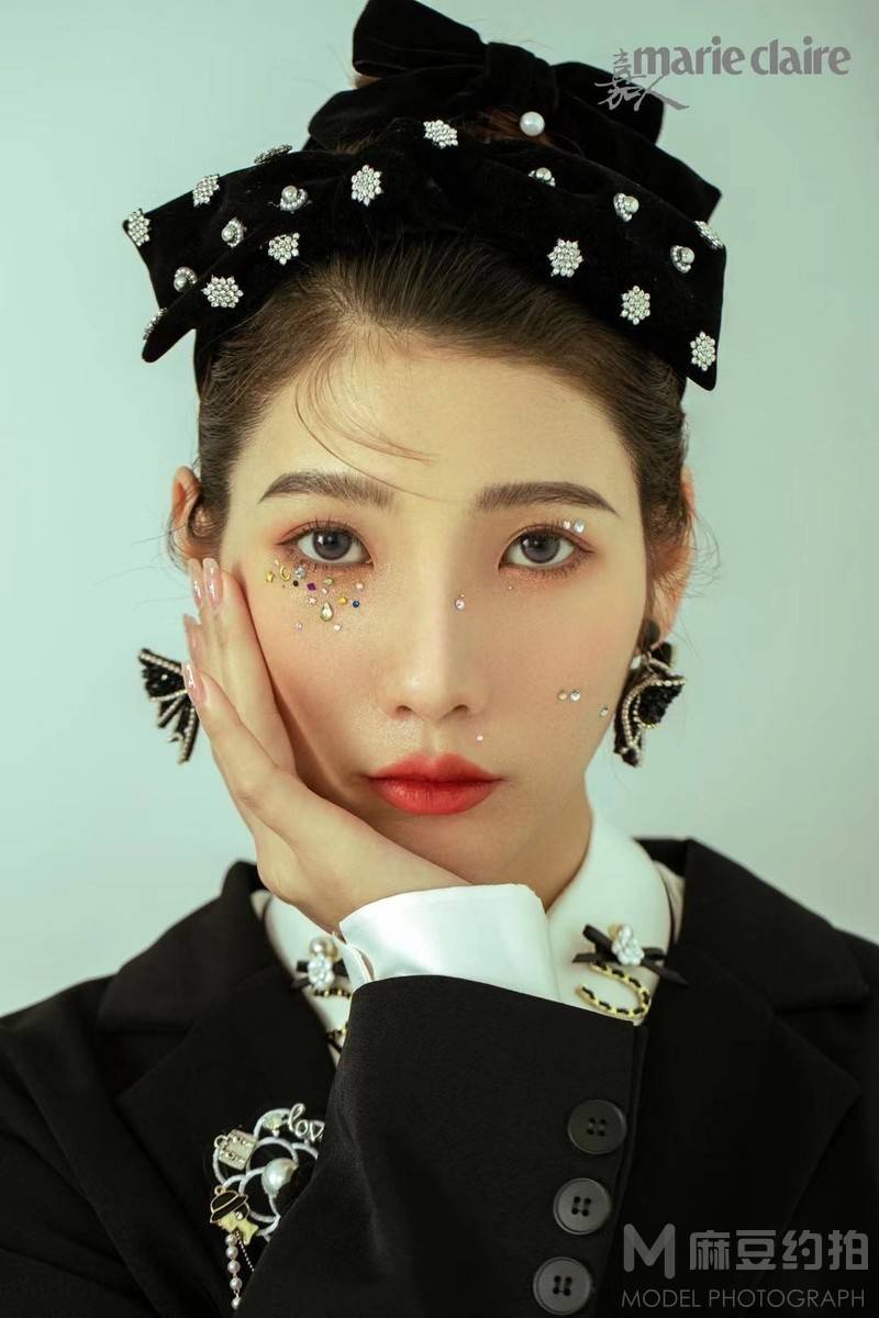 妆容模特