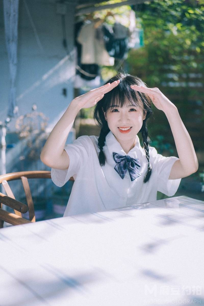 胶片模特