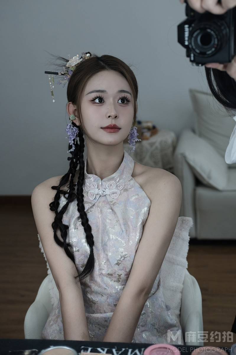 妆容模特