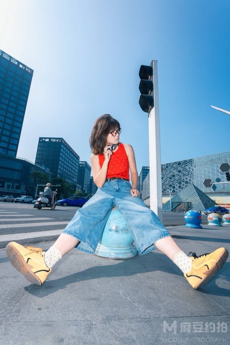 校园模特