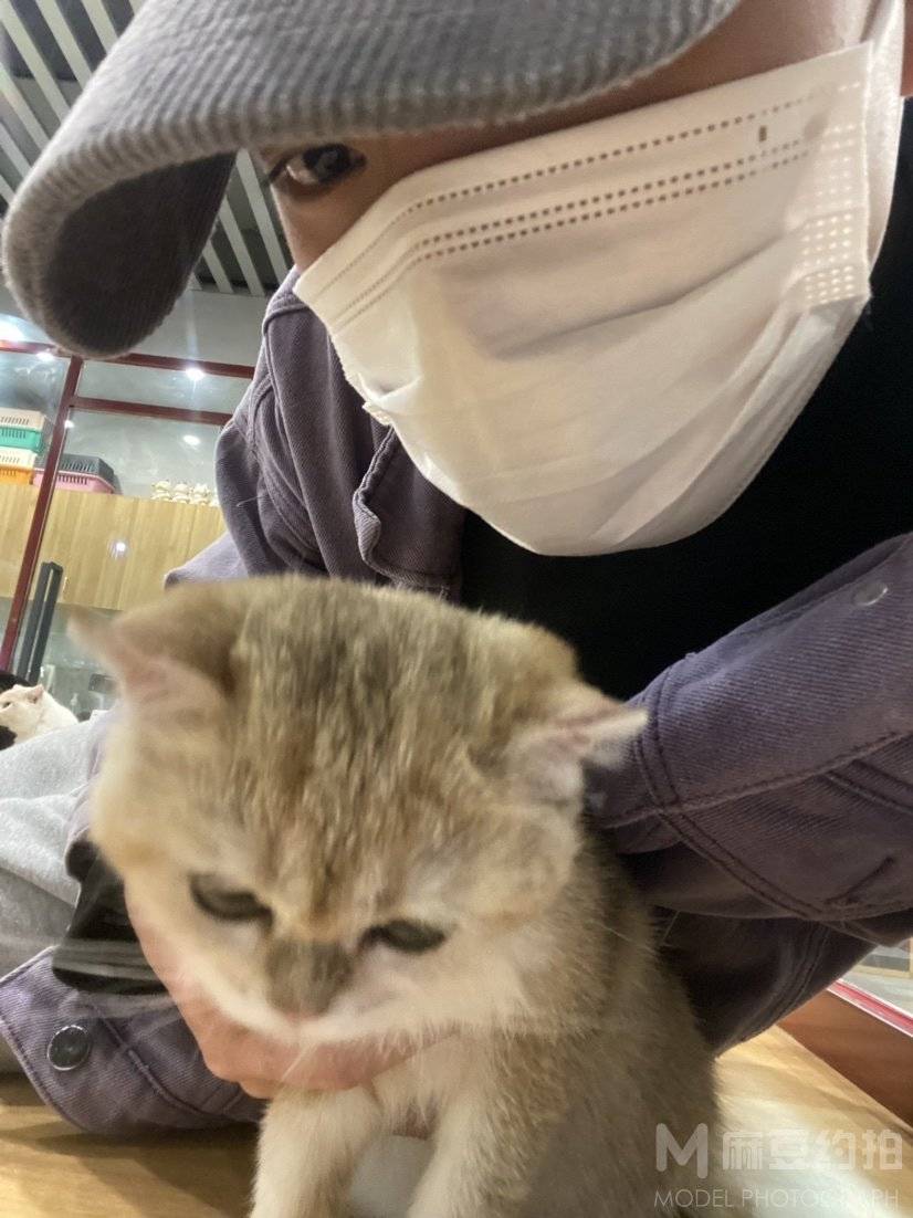 黑白模特