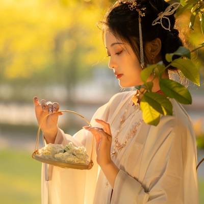 汉服模特