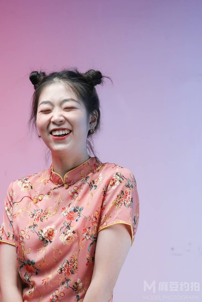 妆容模特