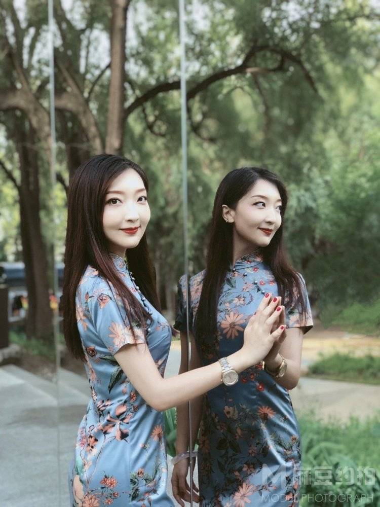 情侣模特