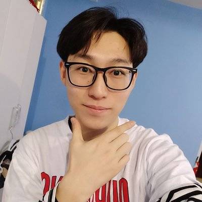 黑白模特