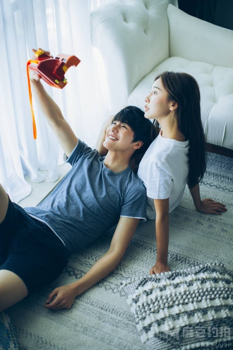 情侣模特